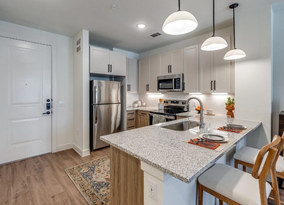 Property ID: SA1352 – Are you looking for a luxury New Braunfels residence with 3 months free and a private fenced yard?