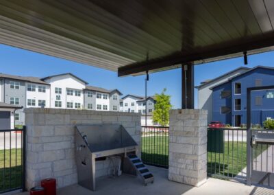 Luxury grilling station at SA1335 in New Braunfels - Apartment Buddy